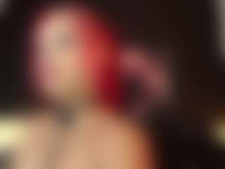 Live cam show with Eva - Red Hair on Camsoda