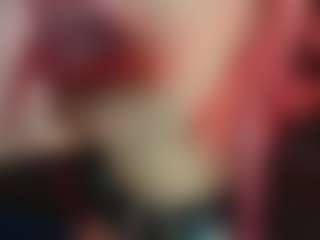 Eva's Live Sex Cam Show