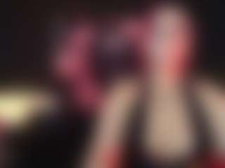 Live cam show with Eva - Red Hair on luckytryst.com