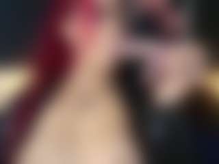 Eva's Live Sex Cam Show