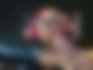 Live cam show with Eva - BBW on xDating
