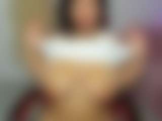Live cam show with Natalia-Vasquez - Middle Aged on Camsoda