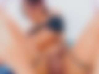 Live cam show with ariell-sweett - Black Hair on Soda Cam