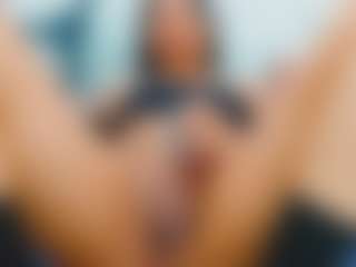 Live cam show with ariell-sweett - Spank on madthumbs