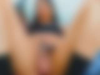 Live cam show with ariell-sweett - Tease on madthumbs