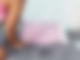Live cam show with indiancutiie - Middle Aged on xfollow cams