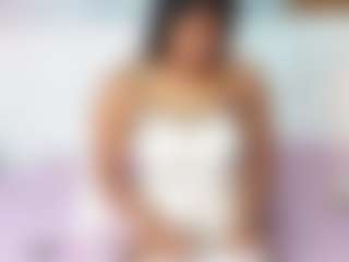 Live cam show with indiancutiie - Middle Aged on SxyPornLive