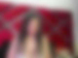Live cam show with Kendra - Ebony on live18s.com | colombia