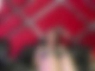 Live cam show with Kendra - Middle Aged on live18s.com
