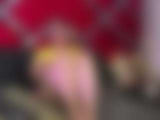 Live cam show with Kendra - Tittyfuck on Dare Cams
