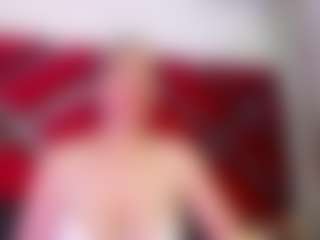 Live cam show with Kendra - Middle Aged on xxxlivecams.org