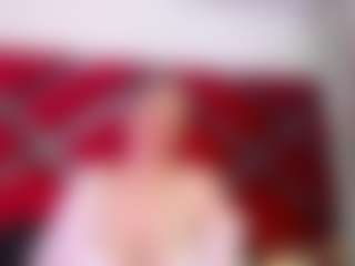 Live cam show with Kendra - Ebony on https://playwithruby.com | colombia