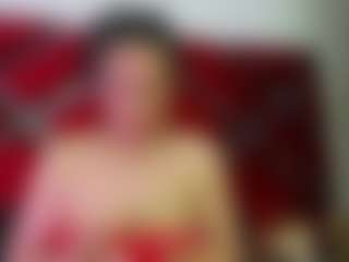 Live cam show with Kendra - Granny MILF on sexylivex.com
