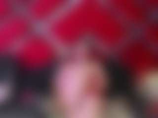 Live cam show with Kendra - Brown Eyes Mature on instabang