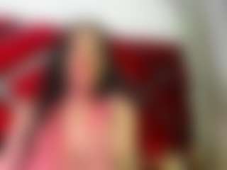 Live cam show with Kendra - Granny MILF on SpunkLive