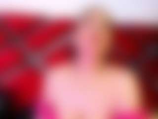 Live cam show with Kendra - Granny Dildo on Milfs Live