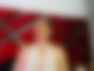 Live cam show with Kendra - Flirt MILF on Mixed Magazine Live