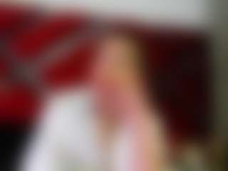 Live cam show with Kendra - Mature on Camsoda