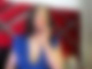 Live cam show with Kendra - Shaved on Camsoda