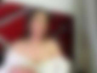 Live cam show with Kendra - Italian Mature on AdultVida.com | colombia