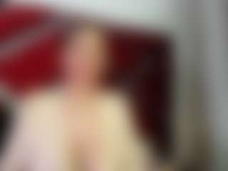 Live cam show with Kendra - Ebony Anal on liverealitysex.com