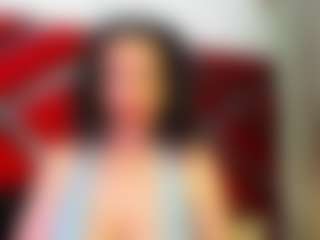 Live cam show with Kendra - Granny on Dare Cams