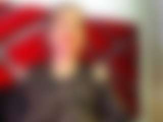 Live cam show with Kendra - Mature on madthumbs