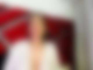 Live cam show with Kendra - Granny on Camsoda
