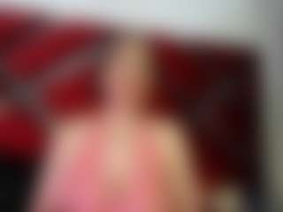 Live cam show with Kendra - Interactivetoy Granny on chickslive.net