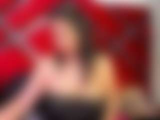 Live cam show with Kendra - Tease on Milfs Live