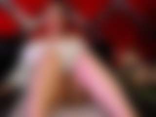 Live cam show with Kendra - Lush Mature on fapnchat