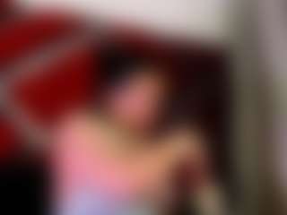Live cam show with Kendra - Tittyfuck on SxyPornLive