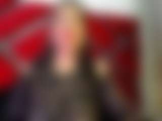Live cam show with Kendra - Ebony Middle Aged on boobsie.com