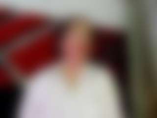 Live cam show with Kendra - Black Middle Aged on pussylord.com