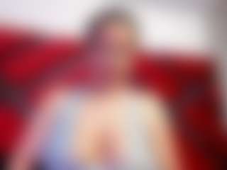 Live cam show with Kendra - Granny Squirt on SpankPalCams