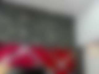 Kendra MILF webcam performer live streaming