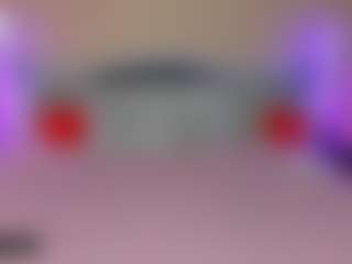 Live cam show with Lola - White Big Tits on sexylive.show
