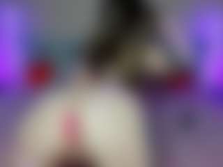 Lola's Live Sex Cam Show