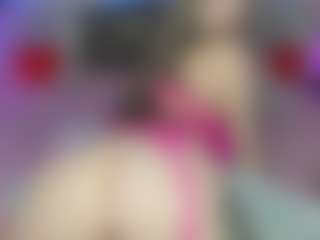 Lola's Live Sex Cam Show