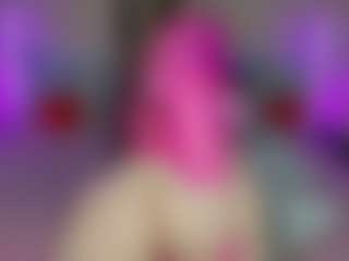 Live cam show with Lola - Normal on Free Soda