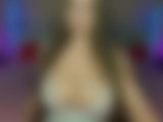 Lola's Live Sex Cam Show