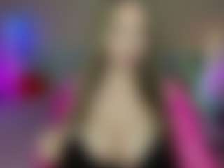 Lola's Live Sex Cam Show