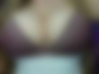 Lola's Live Sex Cam Show