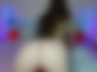 Lola's Live Sex Cam Show