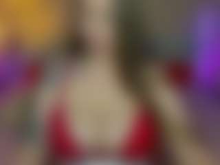 Live cam show with Lola - Young Adult on AdultVida.com