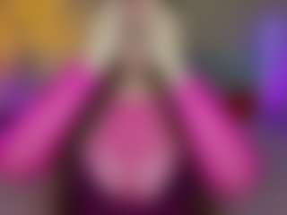 Lola's Live Sex Cam Show