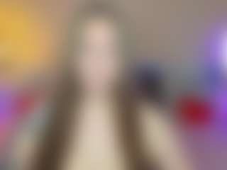 Live cam show with Lola - Teen (18+) on Camsoda