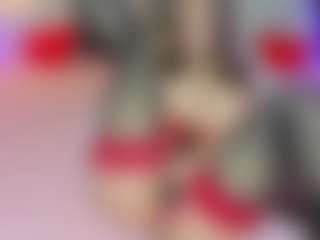 Lola's Live Sex Cam Show