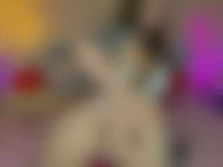 Lola's Live Sex Cam Show