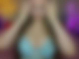 Live cam show with Lola - Bedroom Brown Hair on infinitiblacc.com